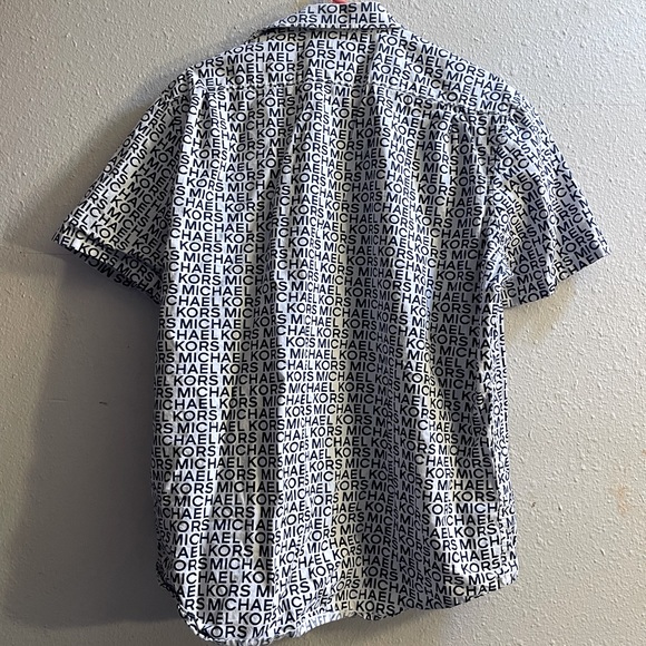 Michael Kors- Mens Short Sleeve Button up Shirt! - Picture 1 of 2